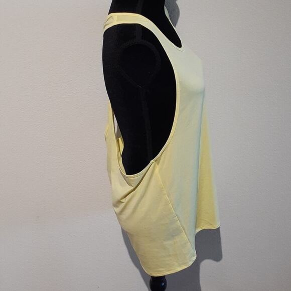 NWOT FABLETICS razorback yellow tank, sz XL - Picture 2 of 5